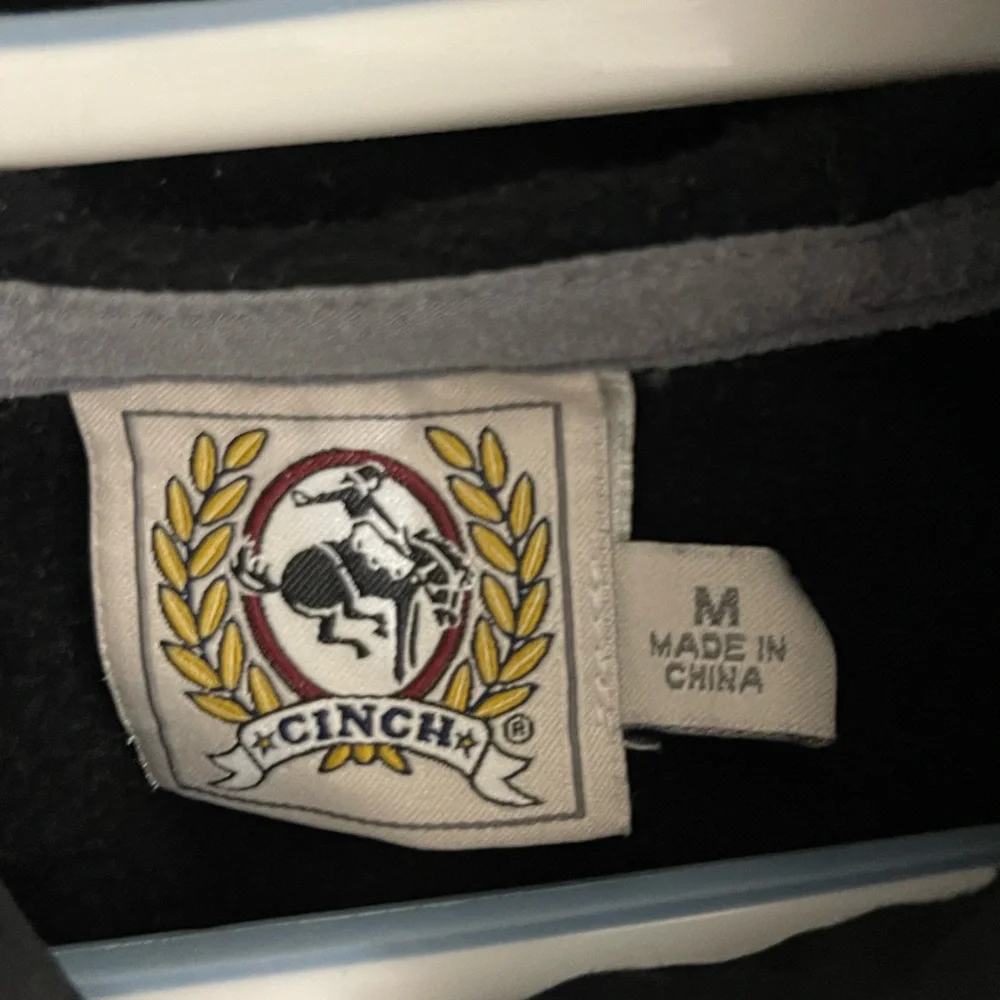 Cinch men half